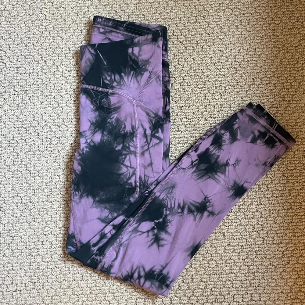 Lululemon purple and black tie dye leggings